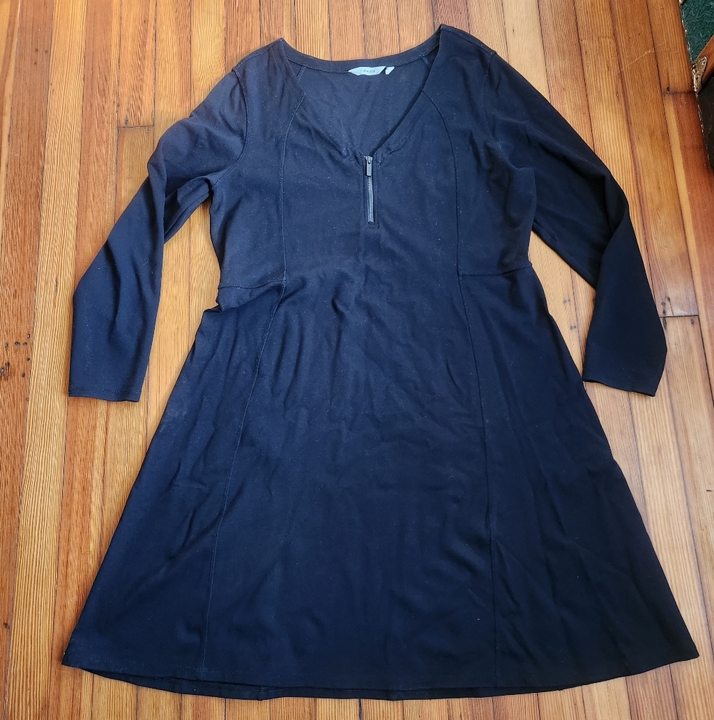 Athleta Black Zipper Front V-neck Dress, 1X